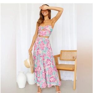 Hello Molly So Particular Crop Teal and Pink Floral